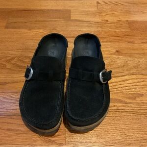 Birkenstock Woman’s Black Mules with Silver Buckle Buckley worn once, like new